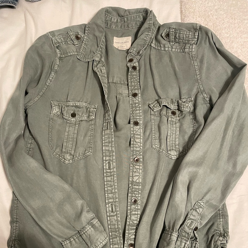 American eagle shirt